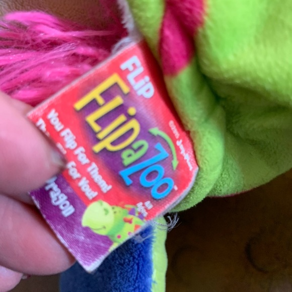 Flip a Zoo 20" Unicorn/ Dragon 2 in 1 Plush Toy - Picture 3 of 5